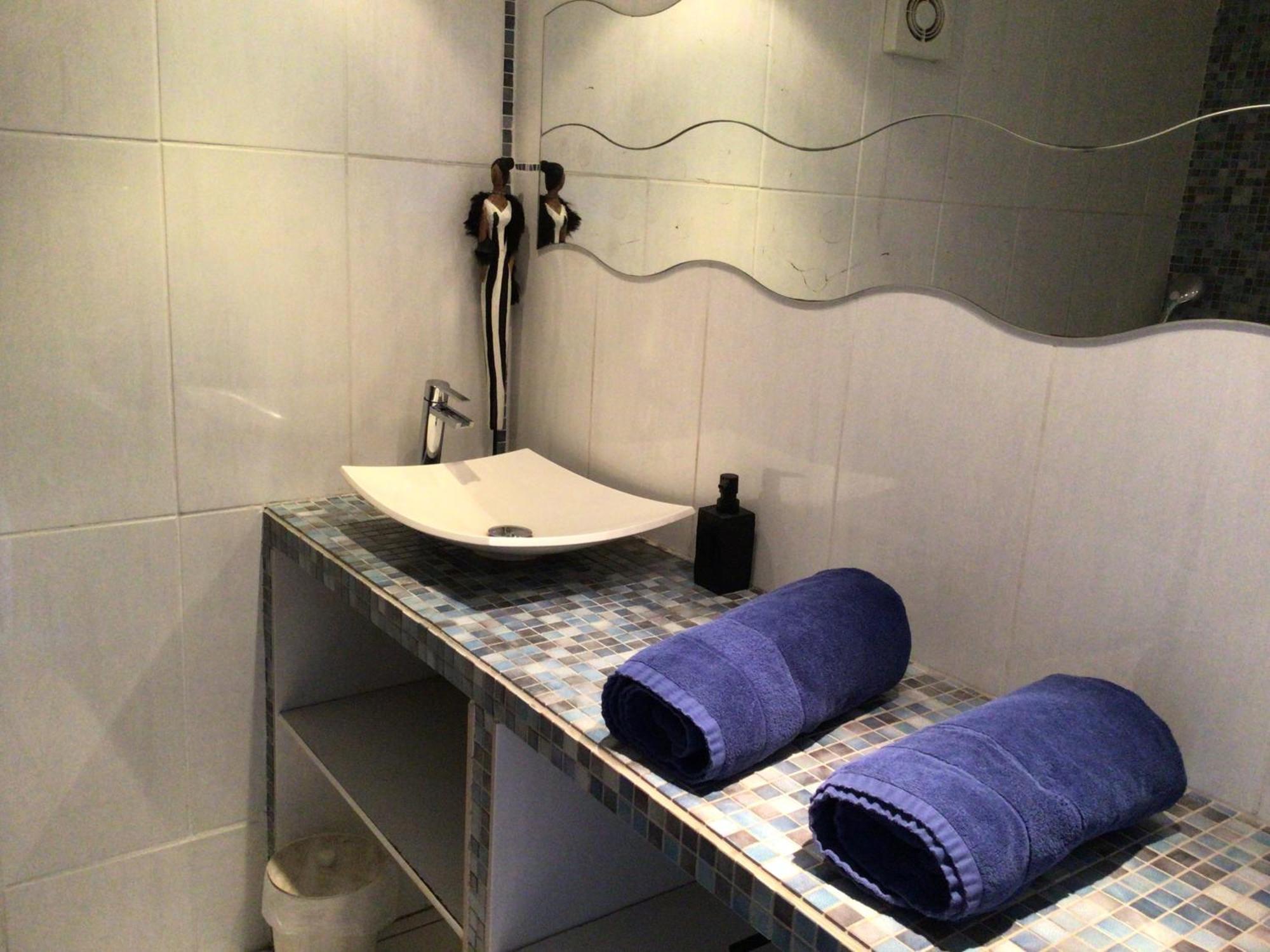 La Parenthese Bed & Breakfast Lavault-Sainte-Anne Bagian luar foto