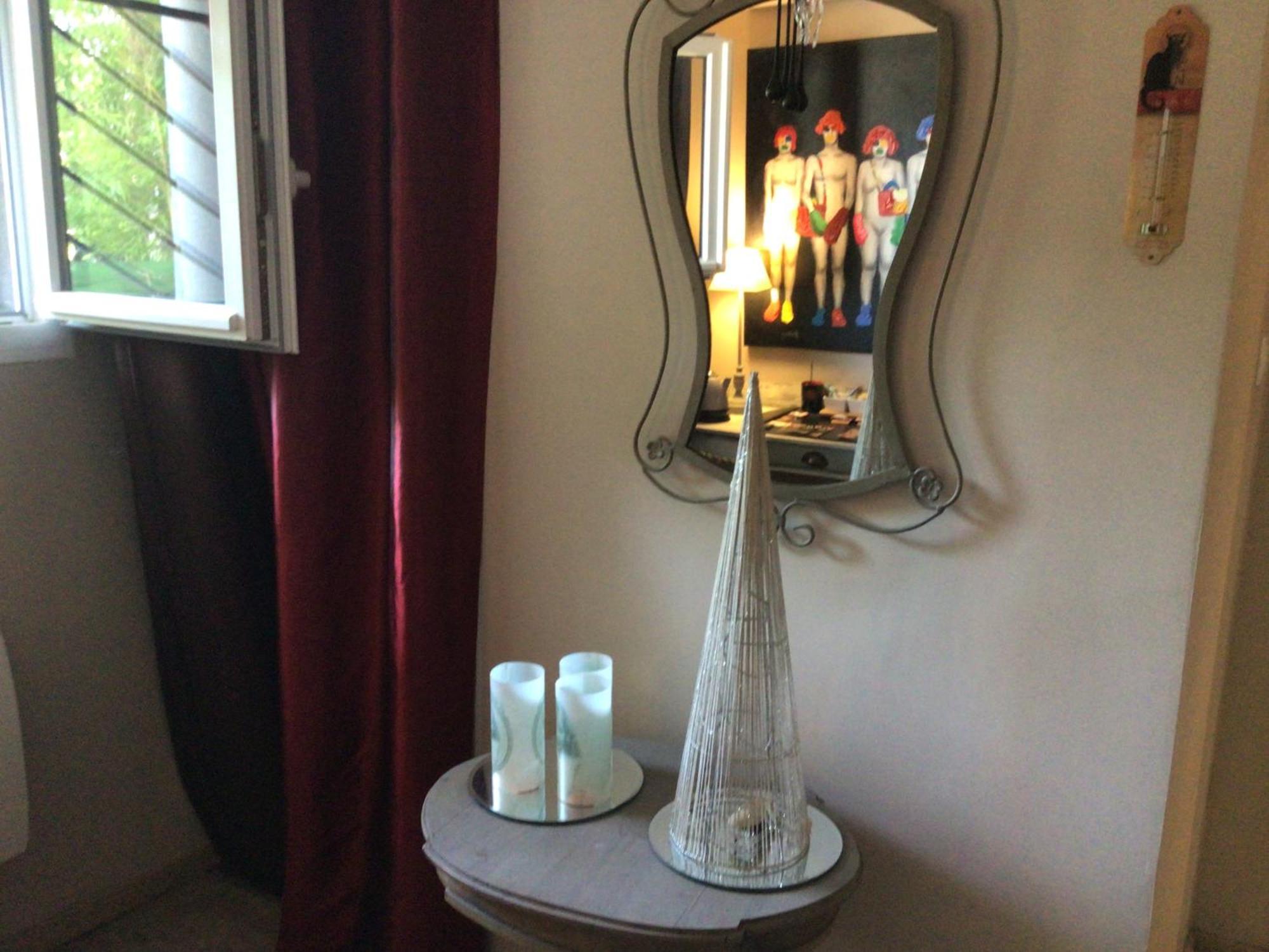 La Parenthese Bed & Breakfast Lavault-Sainte-Anne Bagian luar foto