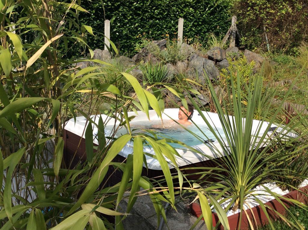 La Parenthese Bed & Breakfast Lavault-Sainte-Anne Bagian luar foto